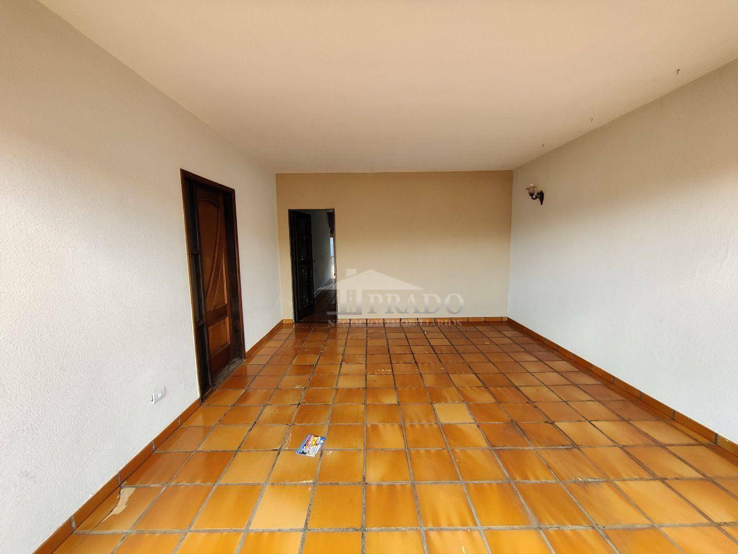 Casa à venda com 3 quartos, 163m² - Foto 4