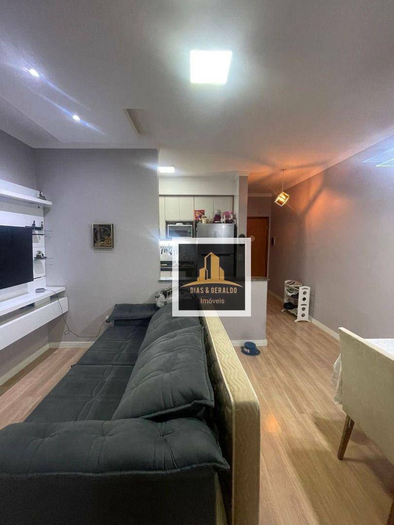 Apartamento à venda com 2 quartos, 52m² - Foto 16