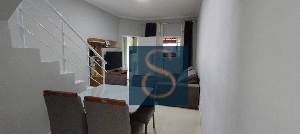 Casa à venda com 3 quartos, 102m² - Foto 15