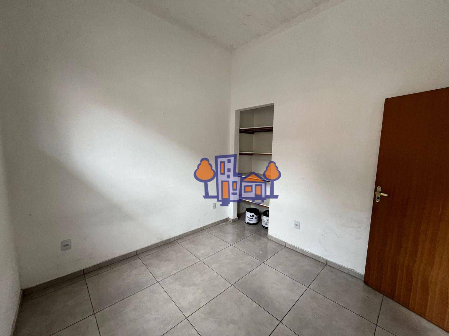 Casa de Condomínio para alugar com 2 quartos, 46m² - Foto 4