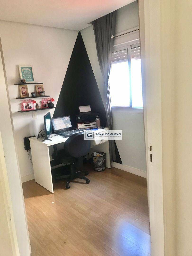 Apartamento à venda com 3 quartos, 74m² - Foto 8