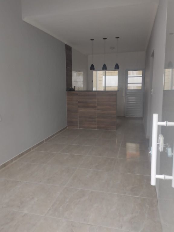 Casa à venda com 2 quartos, 52m² - Foto 18