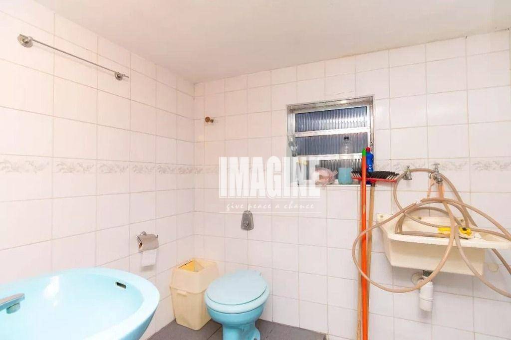 Sobrado à venda e aluguel com 3 quartos, 220m² - Foto 19