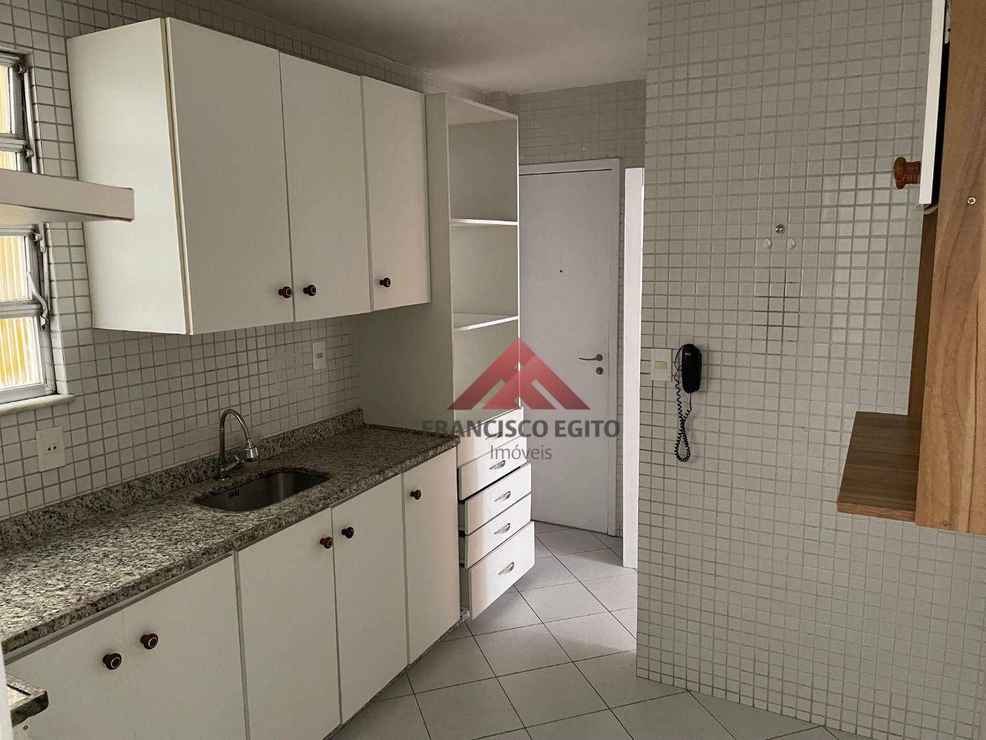 Apartamento à venda com 2 quartos, 80m² - Foto 12