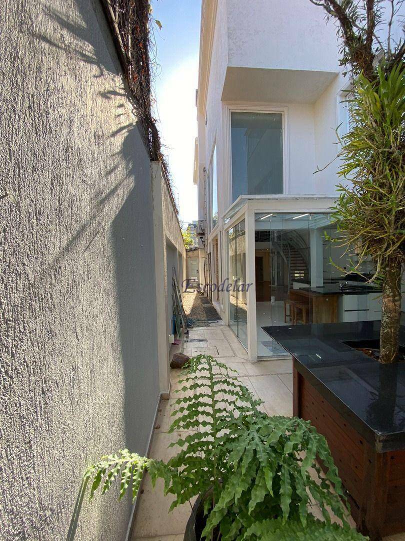 Casa à venda com 3 quartos, 300m² - Foto 44