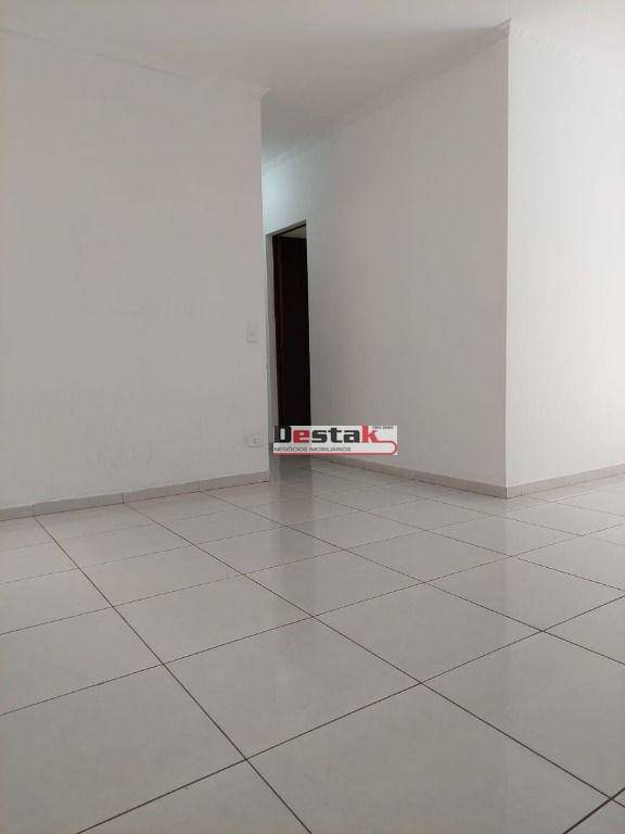 Apartamento à venda com 2 quartos, 60m² - Foto 7