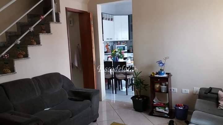 Sobrado à venda com 2 quartos, 70m² - Foto 1