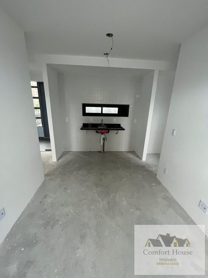 Apartamento à venda com 2 quartos, 40m² - Foto 14