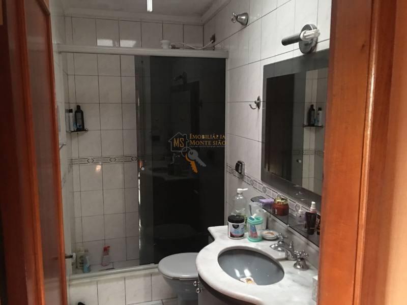 Sobrado à venda com 4 quartos, 325m² - Foto 13