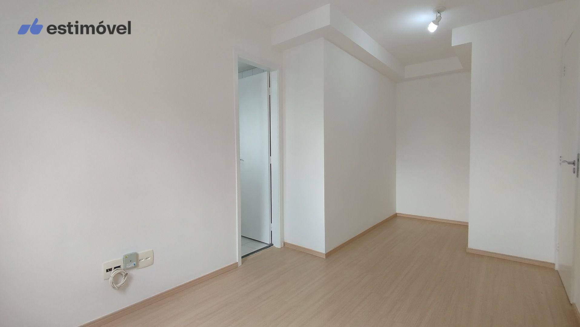 Apartamento para alugar com 2 quartos, 61m² - Foto 13