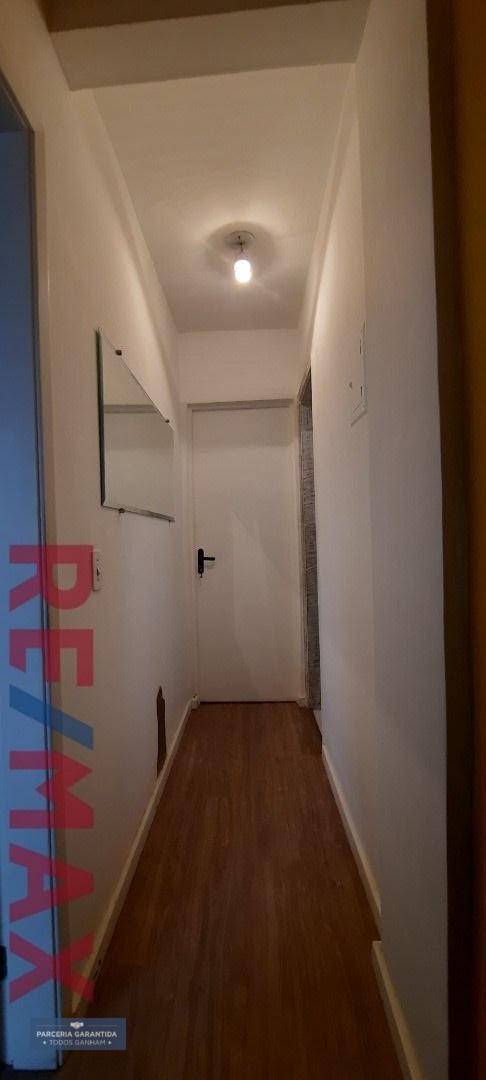 Casa à venda com 2 quartos, 94m² - Foto 9