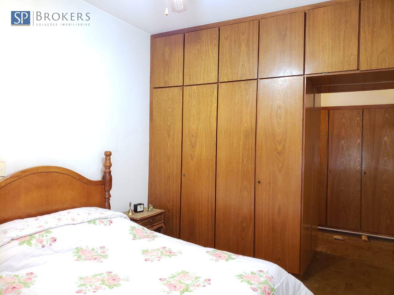 Apartamento à venda com 3 quartos, 136m² - Foto 4