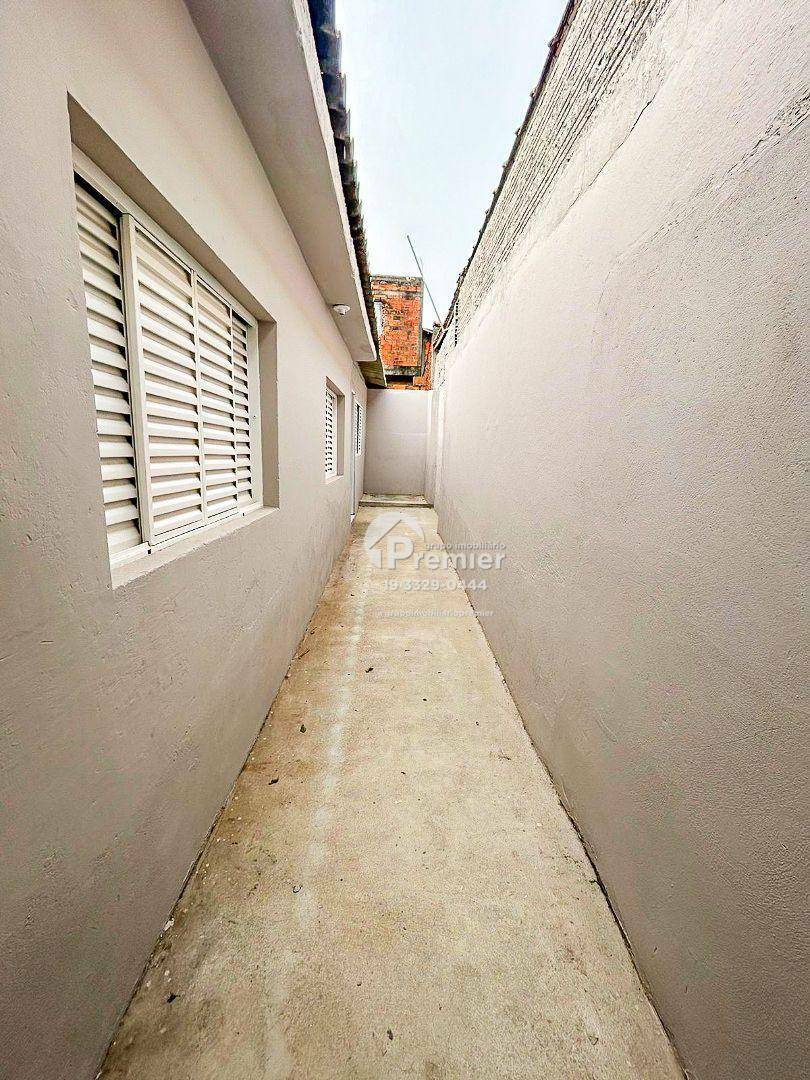 Casa à venda com 2 quartos, 123m² - Foto 1