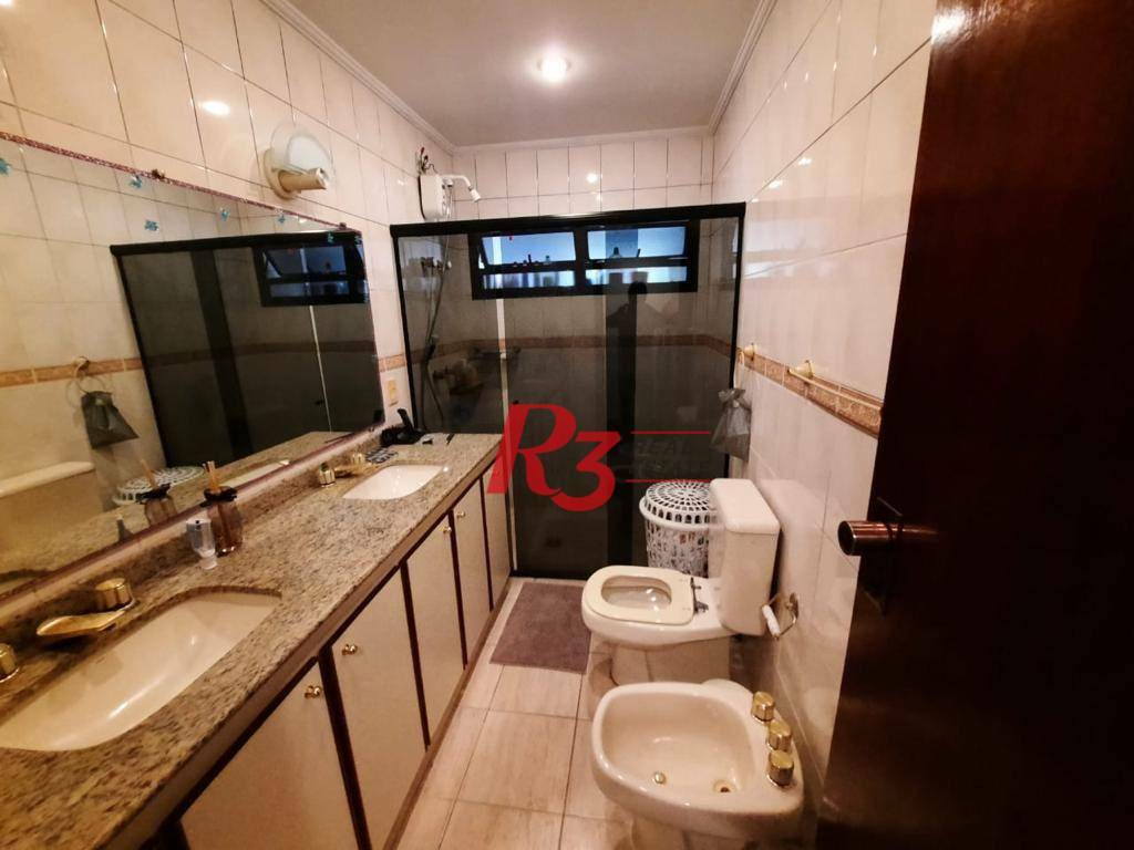 Apartamento à venda com 3 quartos, 183m² - Foto 13