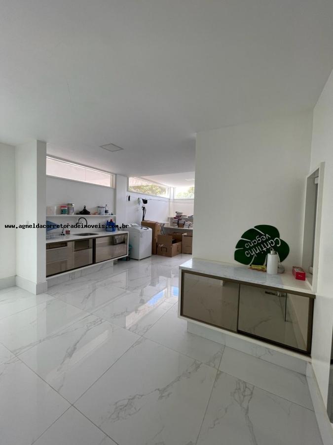 Casa à venda com 4 quartos, 840m² - Foto 10