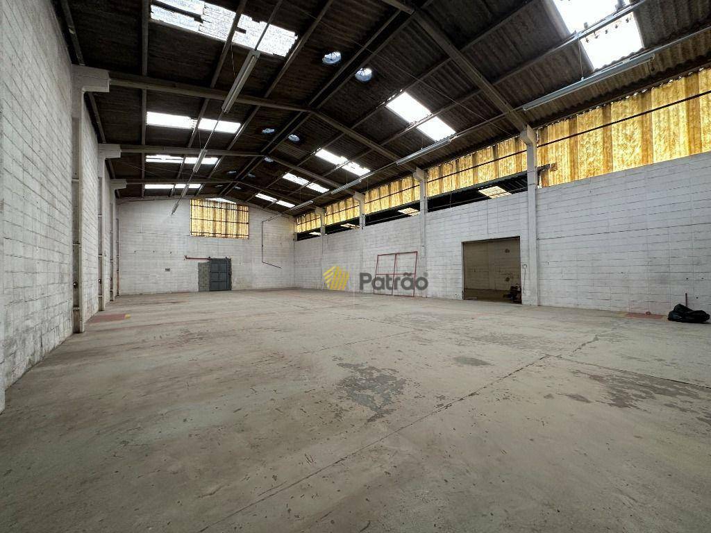 Depósito-Galpão-Armazém à venda e aluguel, 950m² - Foto 1