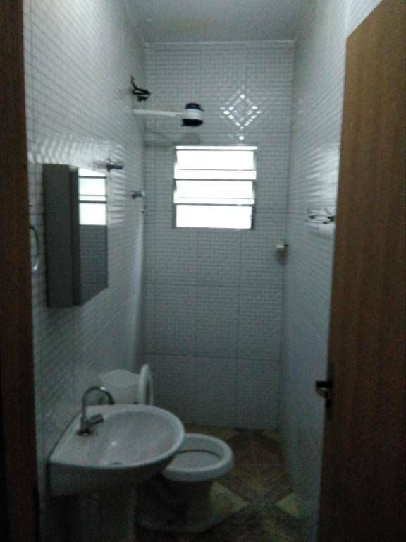 Casa à venda com 3 quartos, 200m² - Foto 5