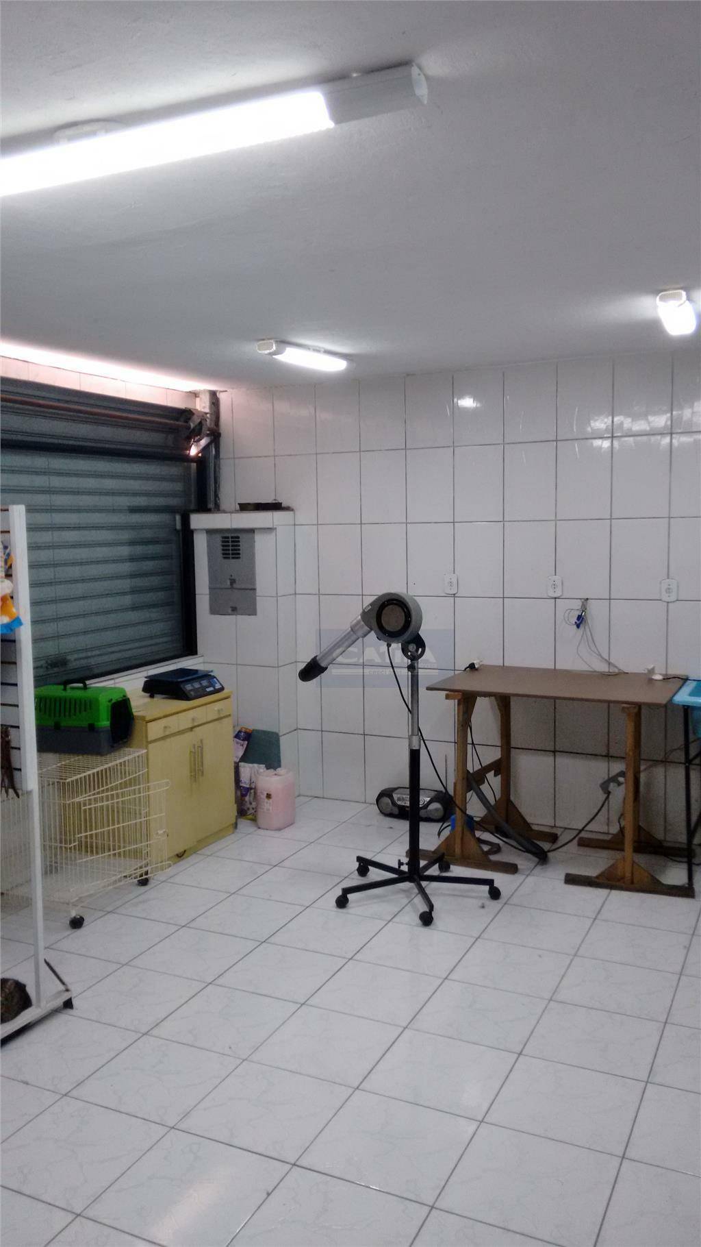 Sobrado à venda com 6 quartos, 250m² - Foto 57