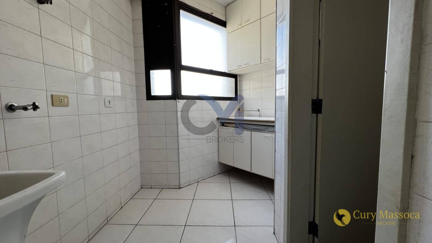 Apartamento à venda com 3 quartos, 95m² - Foto 3