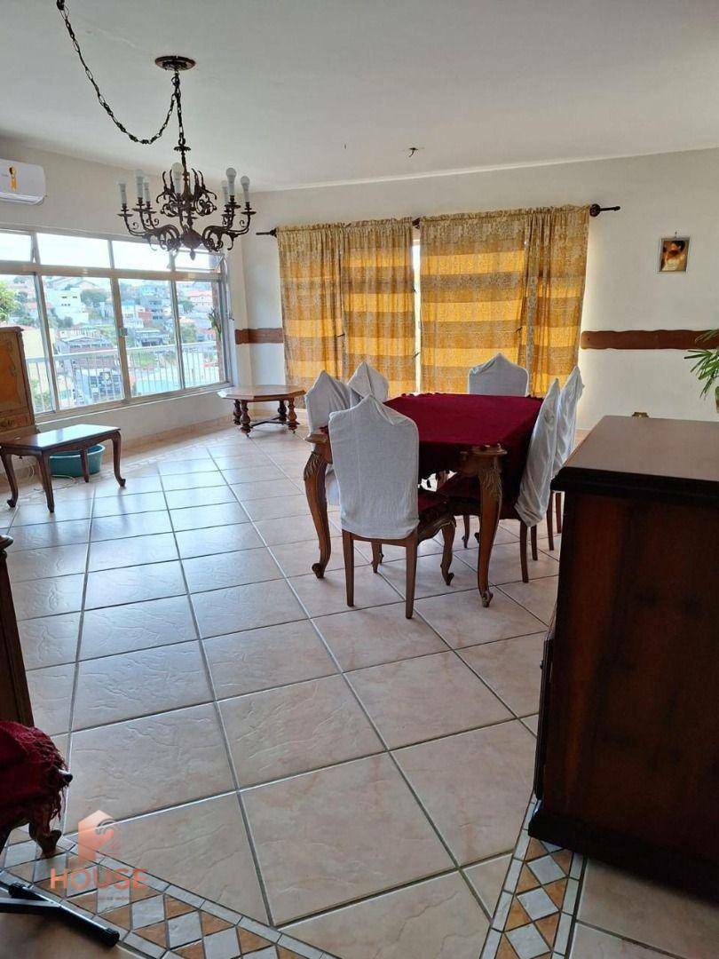 Casa à venda e aluguel com 3 quartos, 392m² - Foto 9