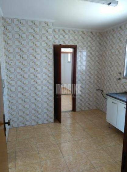 Apartamento à venda com 3 quartos, 100m² - Foto 9