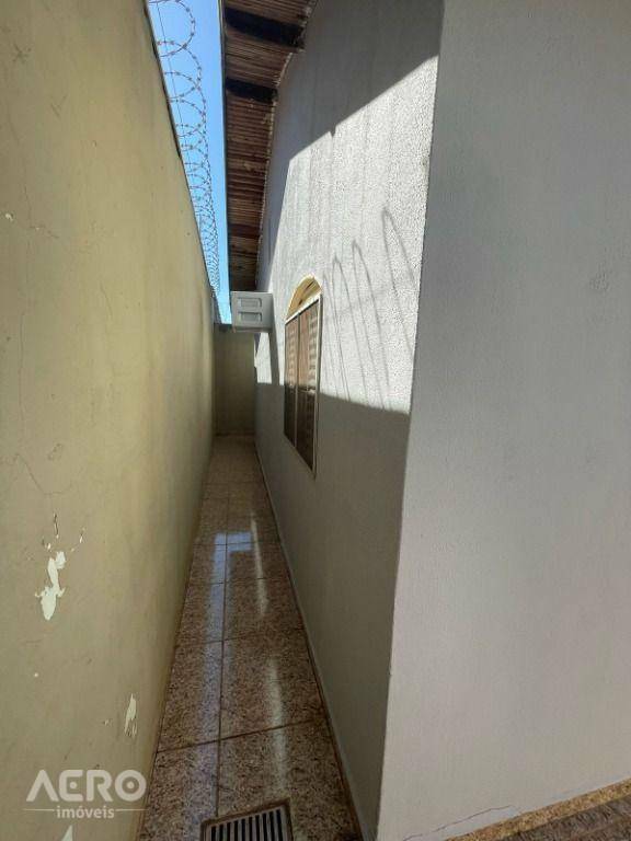 Casa à venda com 3 quartos, 128m² - Foto 51