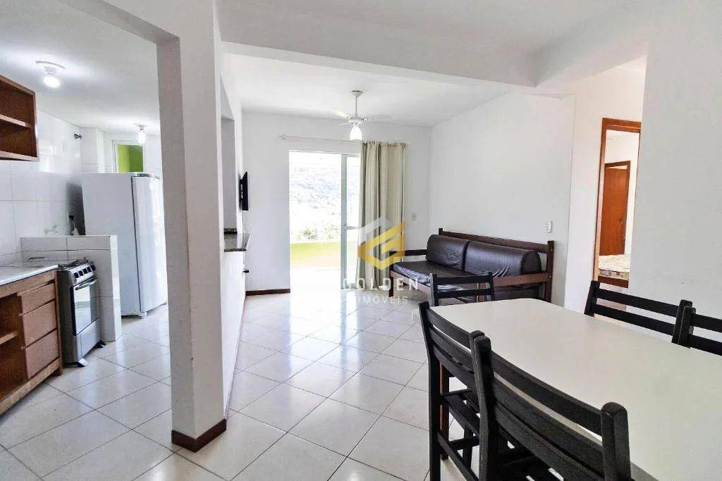 Apartamento à venda com 2 quartos, 71m² - Foto 2