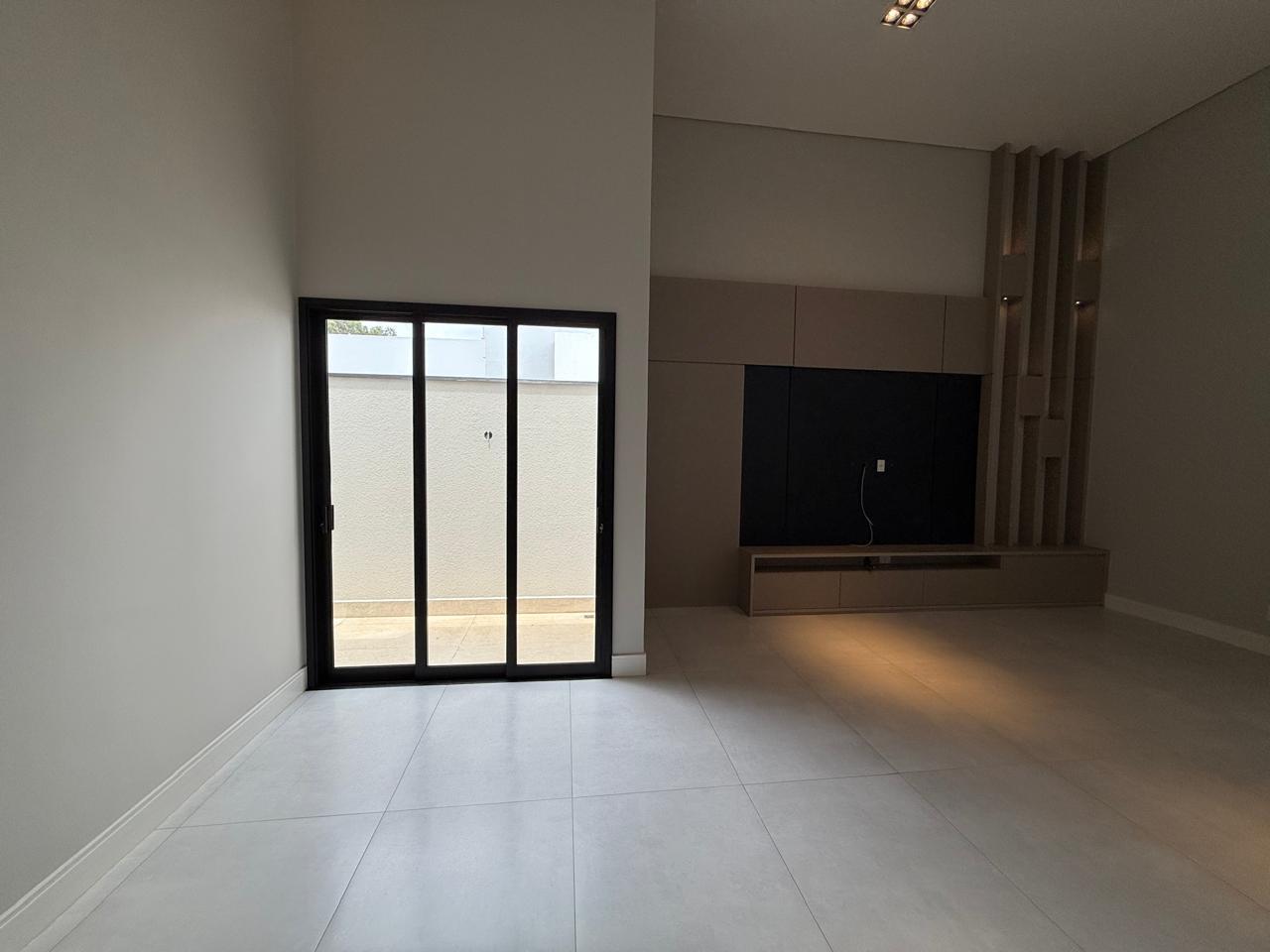 Casa de Condomínio à venda com 4 quartos, 220m² - Foto 10