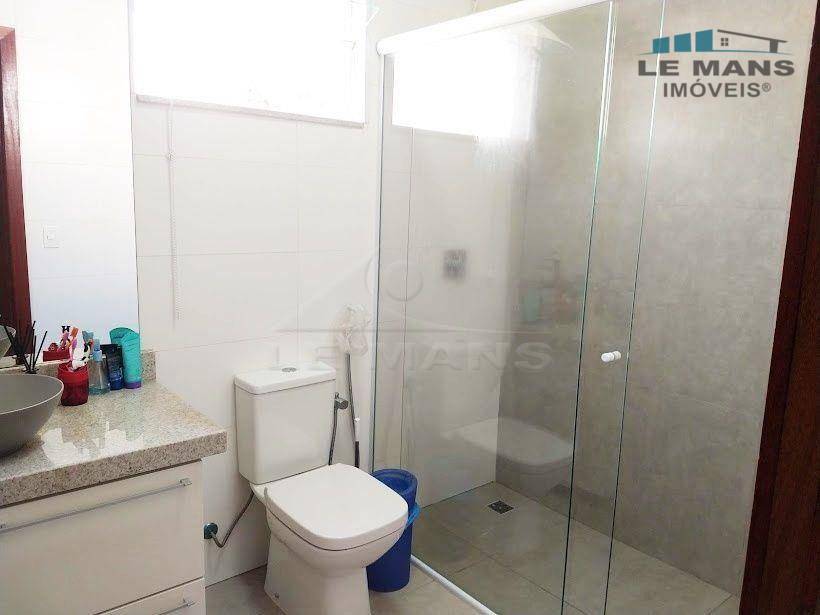 Casa de Condomínio à venda com 3 quartos, 193m² - Foto 8