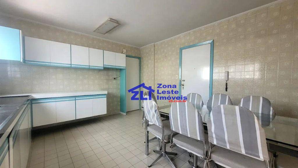 Apartamento à venda com 3 quartos, 132m² - Foto 12