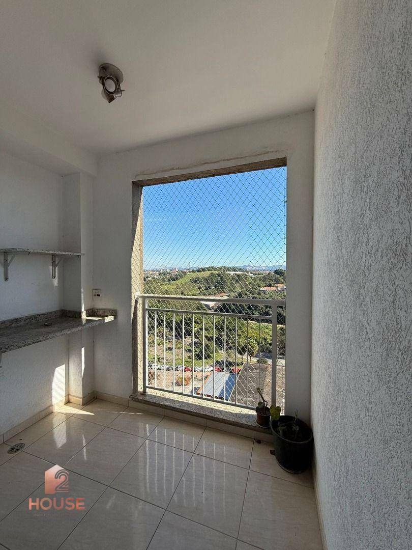 Apartamento para alugar com 2 quartos, 72m² - Foto 22