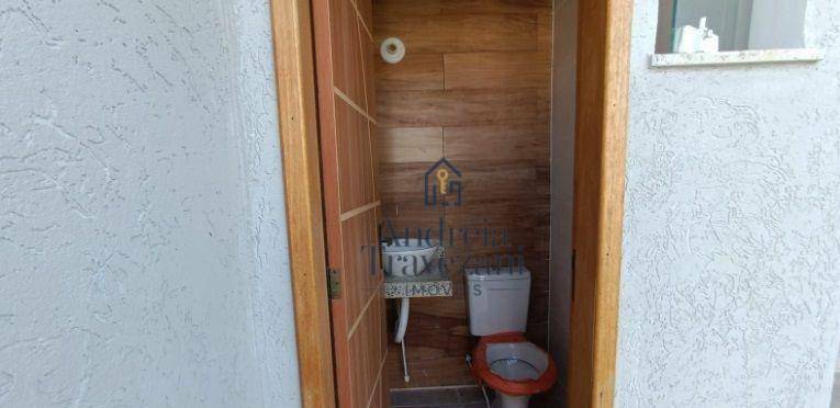 Casa à venda com 2 quartos, 75m² - Foto 12