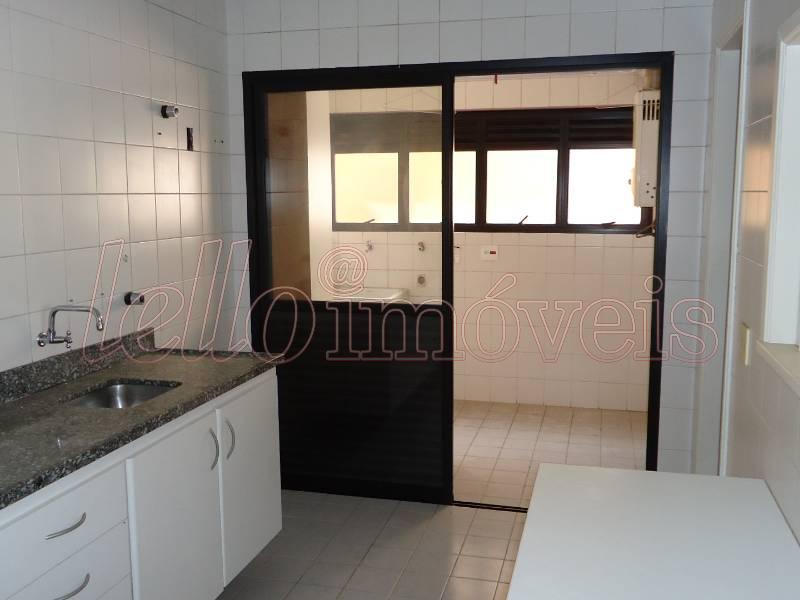 Apartamento para alugar com 3 quartos, 100m² - Foto 13