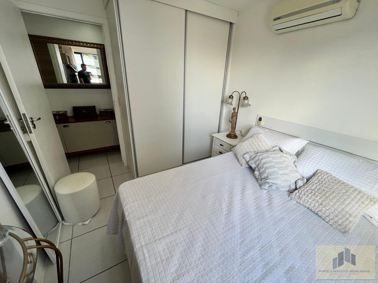 Apartamento à venda com 2 quartos, 62m² - Foto 12