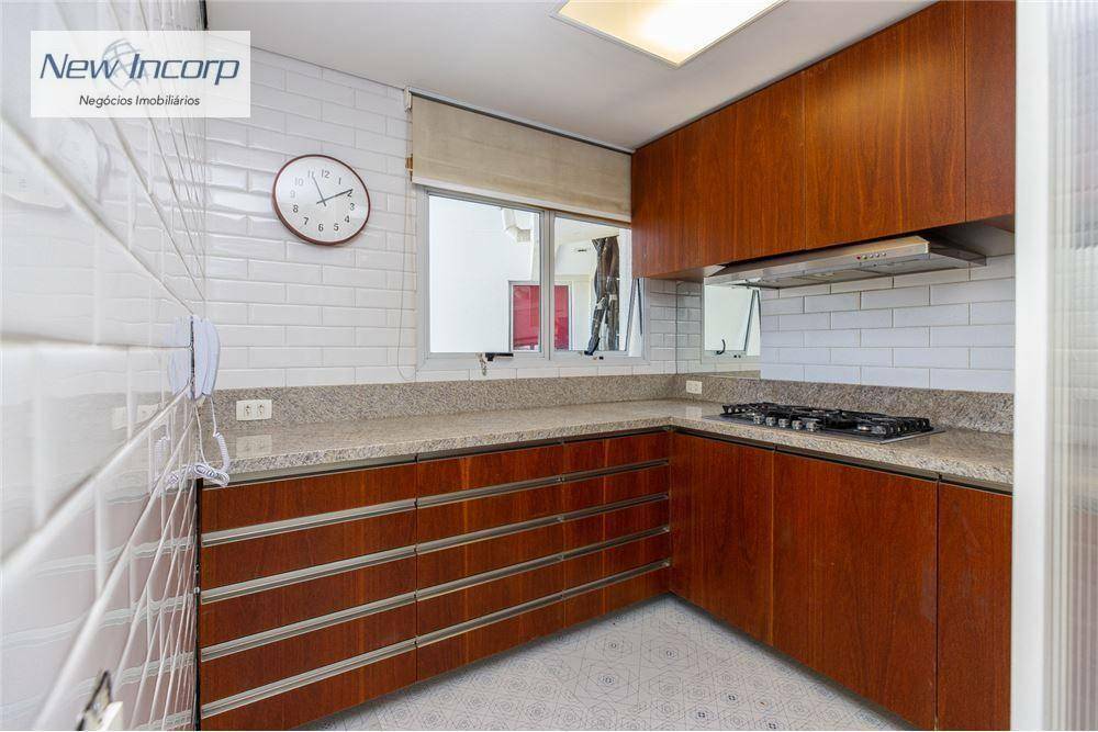 Apartamento à venda com 3 quartos, 260m² - Foto 16