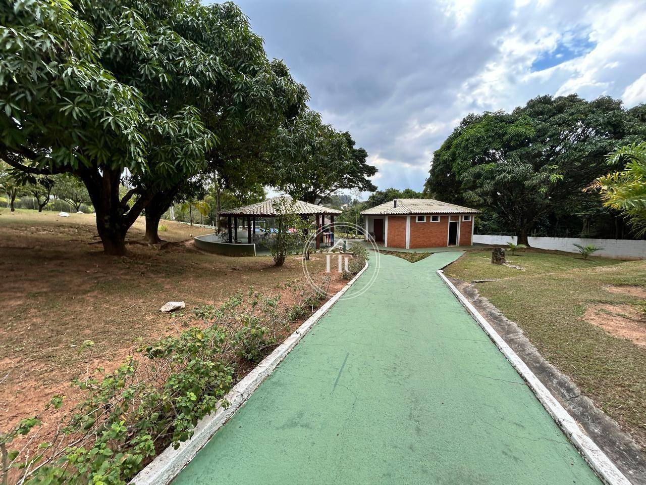 Chácara à venda e aluguel com 4 quartos, 448m² - Foto 13