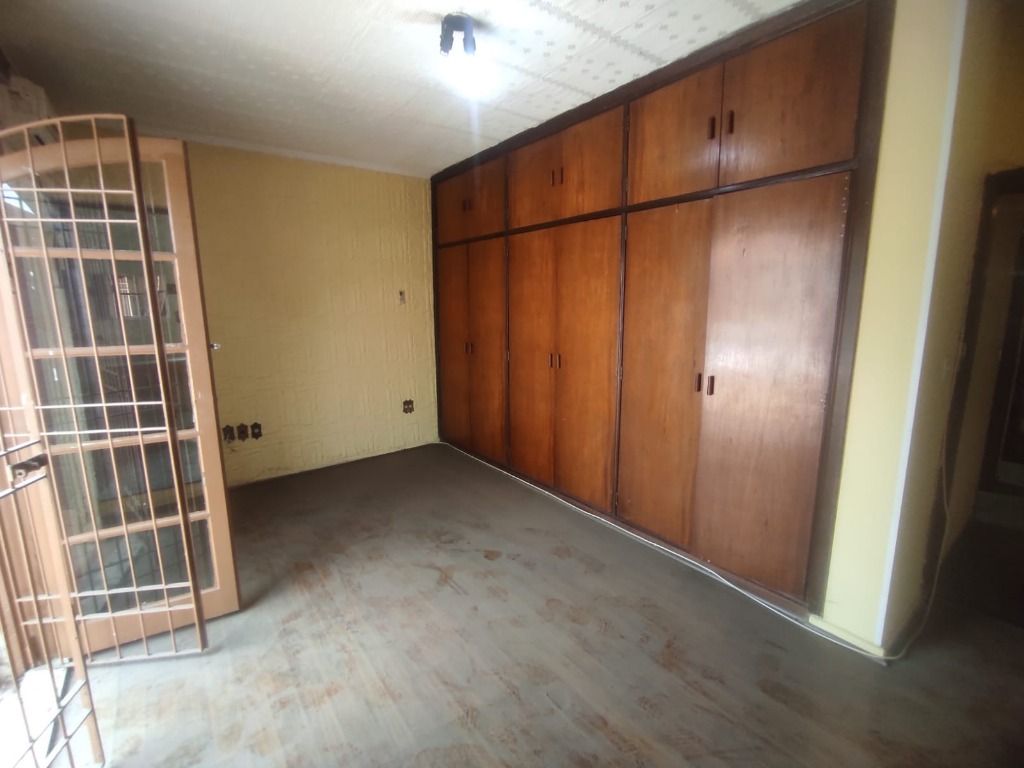 Casa à venda com 4 quartos, 246m² - Foto 19