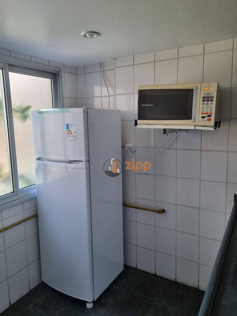 Apartamento para alugar com 3 quartos, 70m² - Foto 32