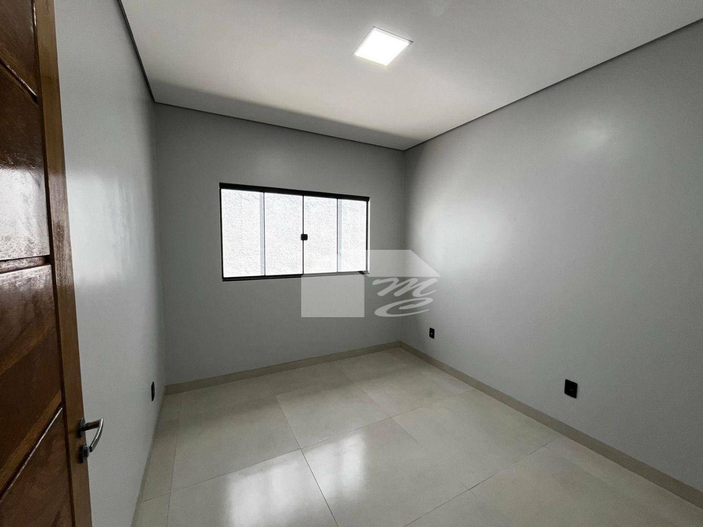 Casa à venda com 2 quartos, 80m² - Foto 8