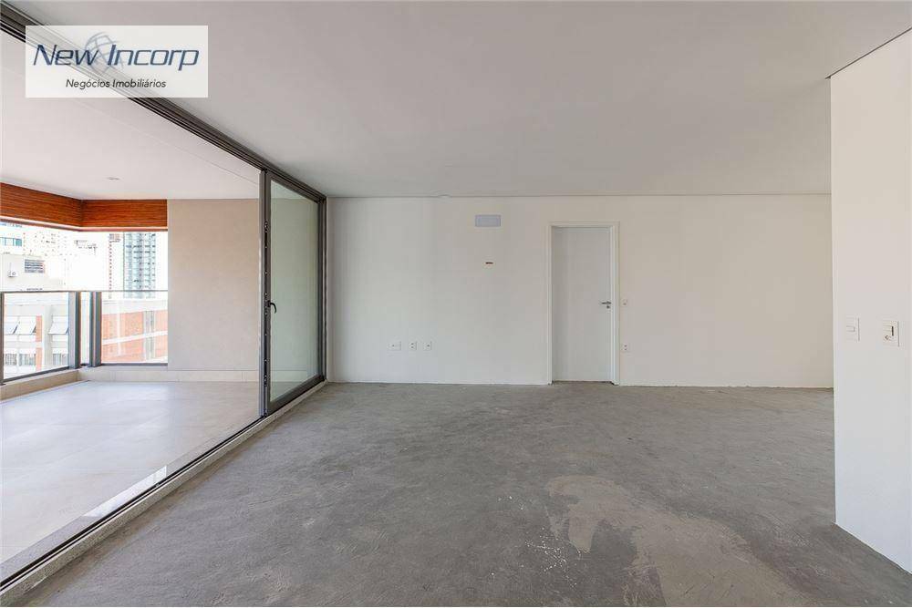 Apartamento à venda com 4 quartos, 232m² - Foto 9