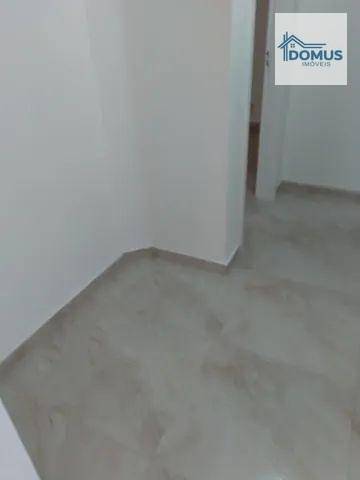 Apartamento à venda com 2 quartos, 62m² - Foto 4