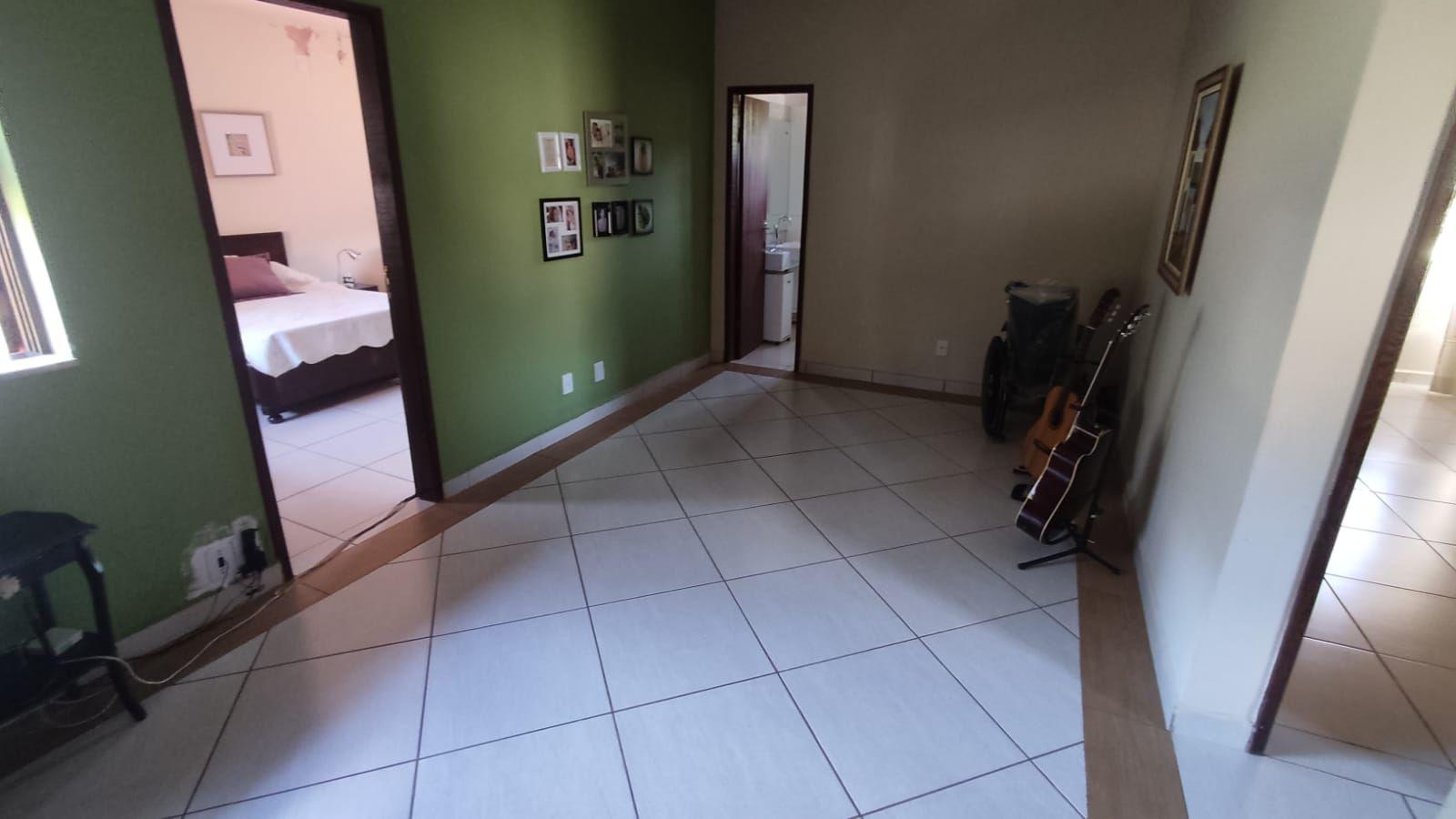 Casa à venda com 4 quartos, 208m² - Foto 25