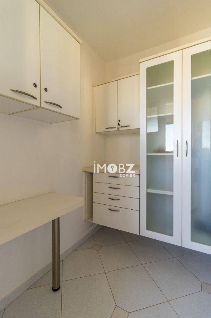 Apartamento à venda com 3 quartos, 160m² - Foto 6