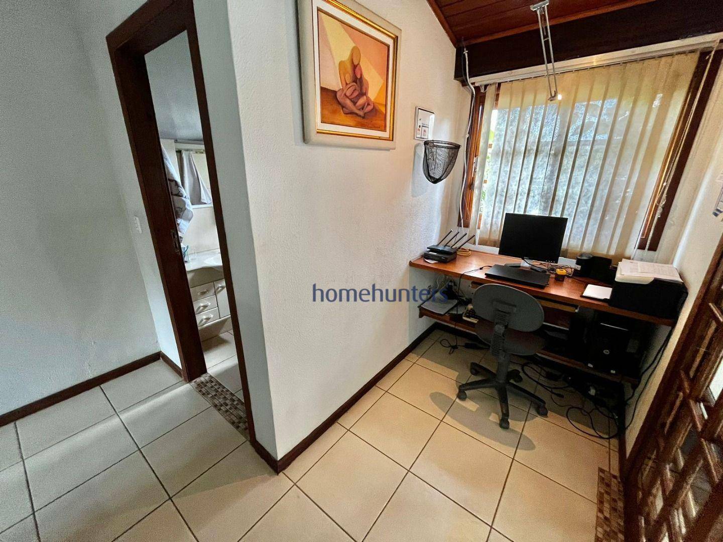 Casa de Condomínio à venda com 4 quartos, 208m² - Foto 12