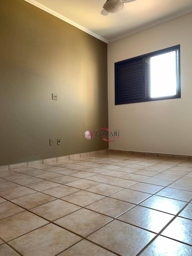 Apartamento para alugar com 3 quartos, 126m² - Foto 27