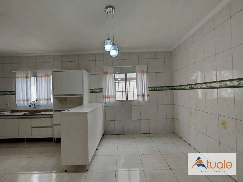 Casa de Condomínio para alugar com 3 quartos, 190m² - Foto 11