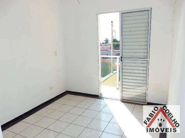 Sobrado à venda com 3 quartos, 98m² - Foto 4