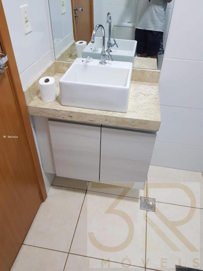 Apartamento à venda com 2 quartos, 45m² - Foto 7