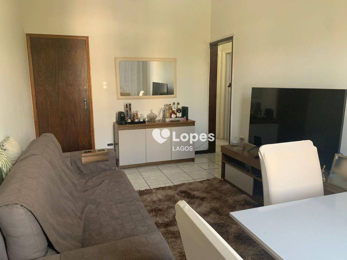 Apartamento à venda com 2 quartos, 75m² - Foto 2