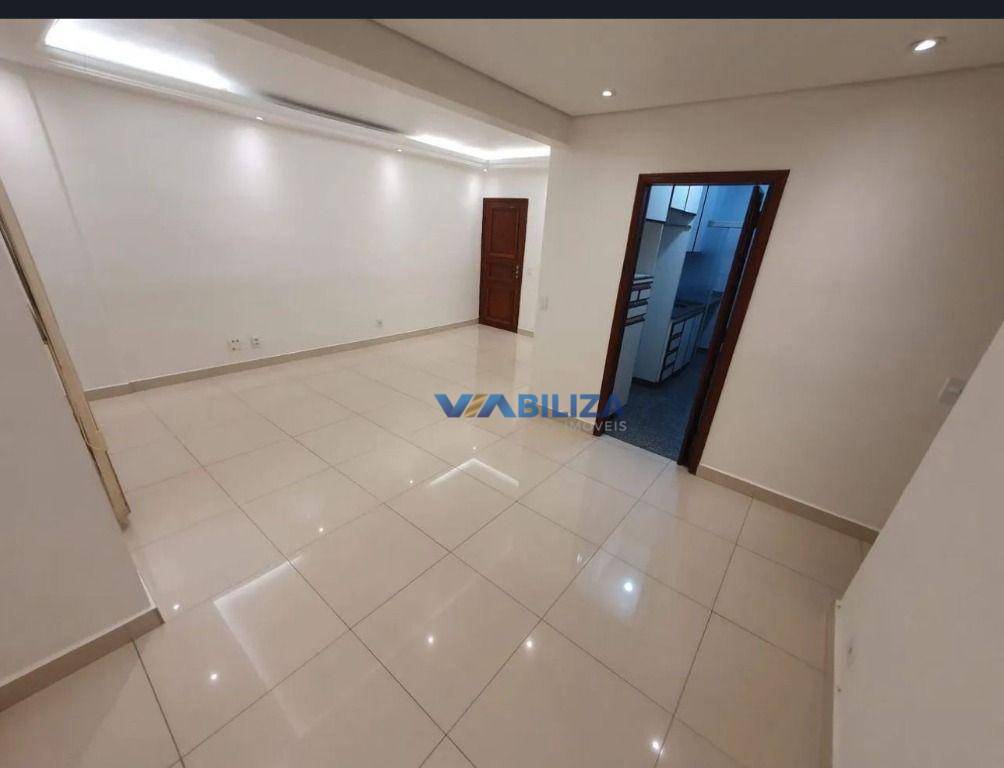 Apartamento à venda com 3 quartos, 63m² - Foto 13